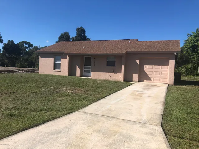 $1,450 | 1623 Sadigo Street Southeast, Palm Bay, FL 32909