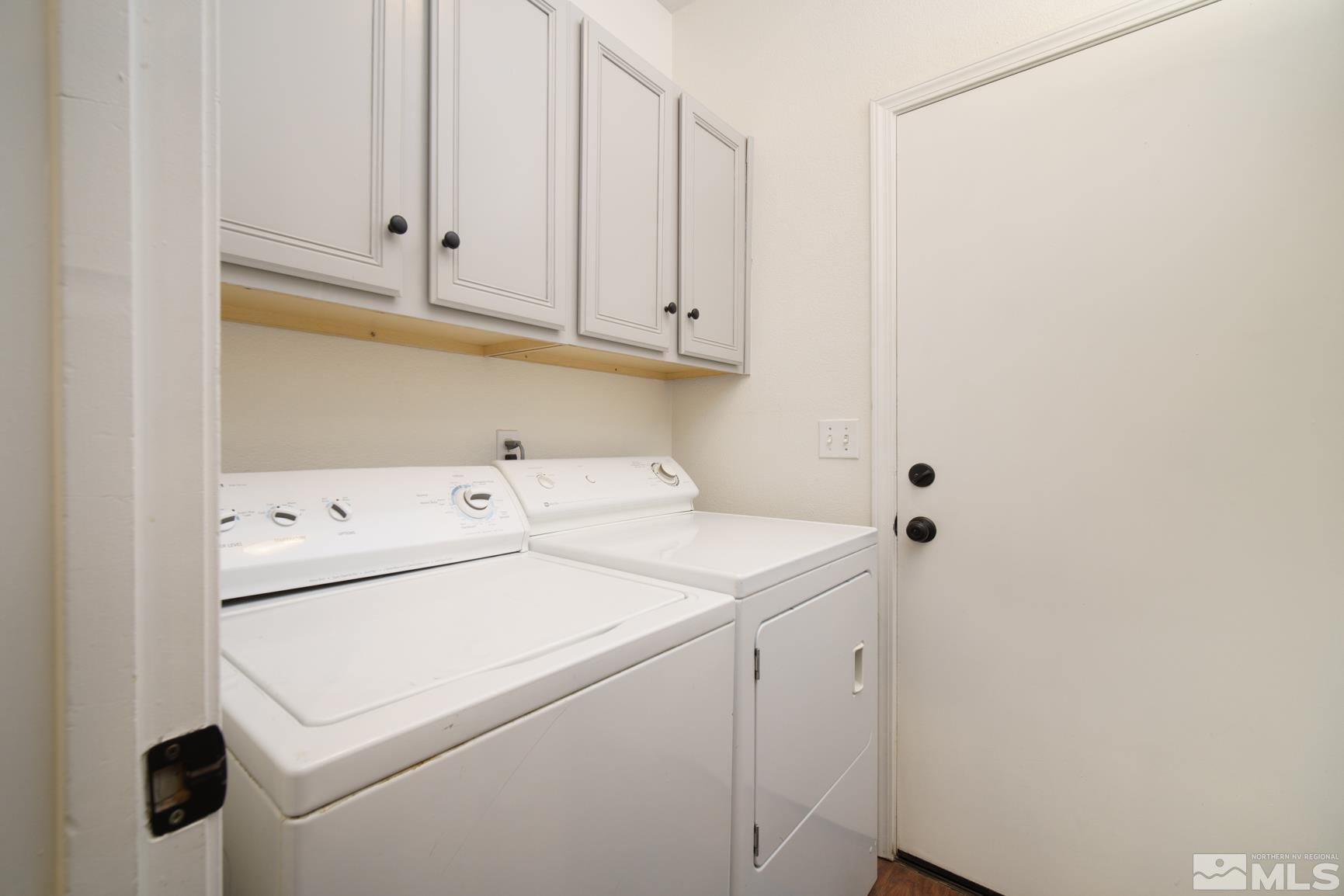 4699 Hampton Lane Reno, NV 89519 - Photo 19 of 29 Photo 19