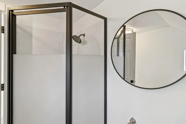 $405,000 | 6275 Horseshoe Lane, Anderson, CA 96007