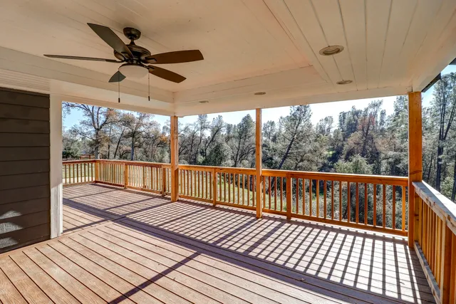 $405,000 | 6275 Horseshoe Lane, Anderson, CA 96007