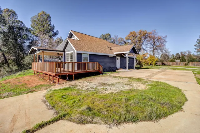 $405,000 | 6275 Horseshoe Lane, Anderson, CA 96007