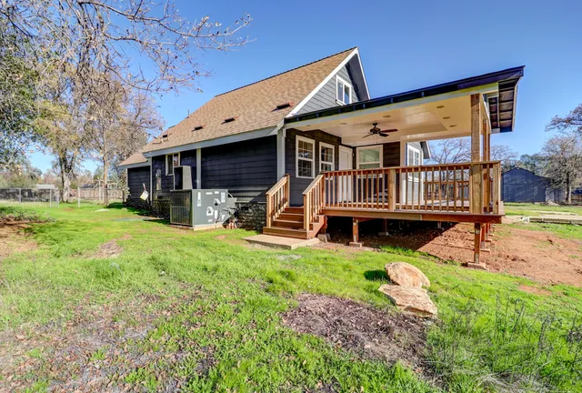 $405,000 | 6275 Horseshoe Lane, Anderson, CA 96007