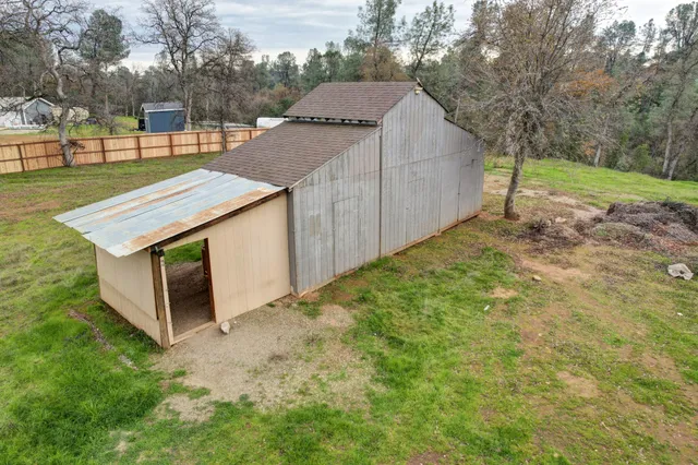 $405,000 | 6275 Horseshoe Lane, Anderson, CA 96007