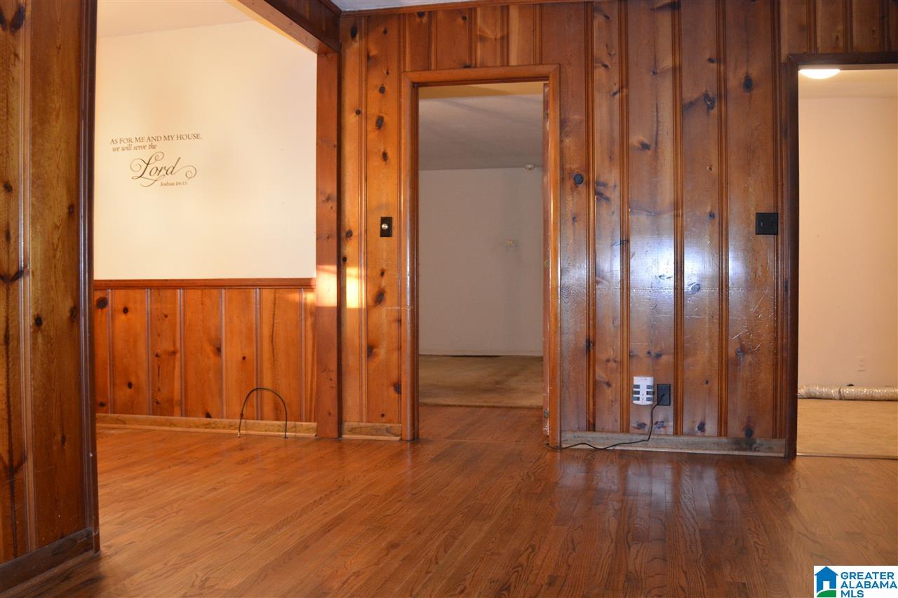 2409 Rocky Ridge Road Birmingham, AL 35243 - Photo 17 of 50