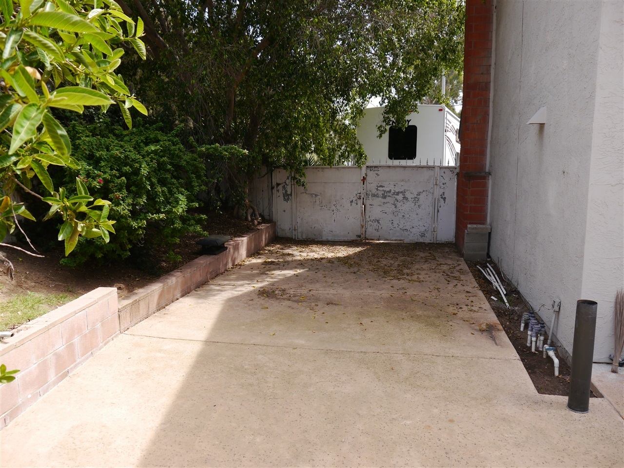 8358 Mesa View Way Spring Valley, CA 91977 - Photo 24 of 25 Gallery Image 24
