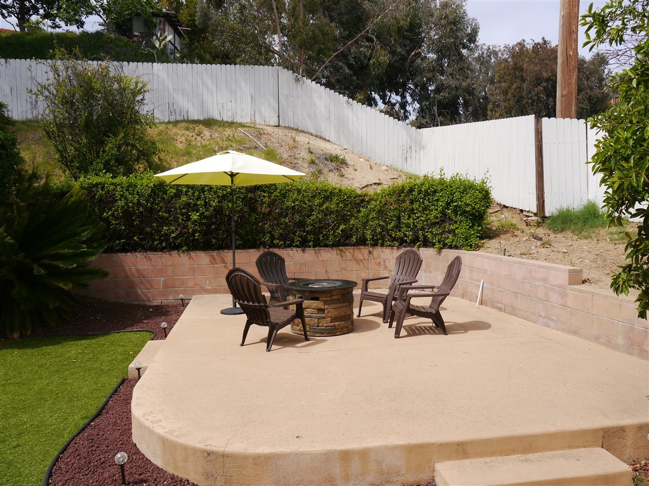 8358 Mesa View Way Spring Valley, CA 91977 - Photo 8 of 25 Gallery Image 8