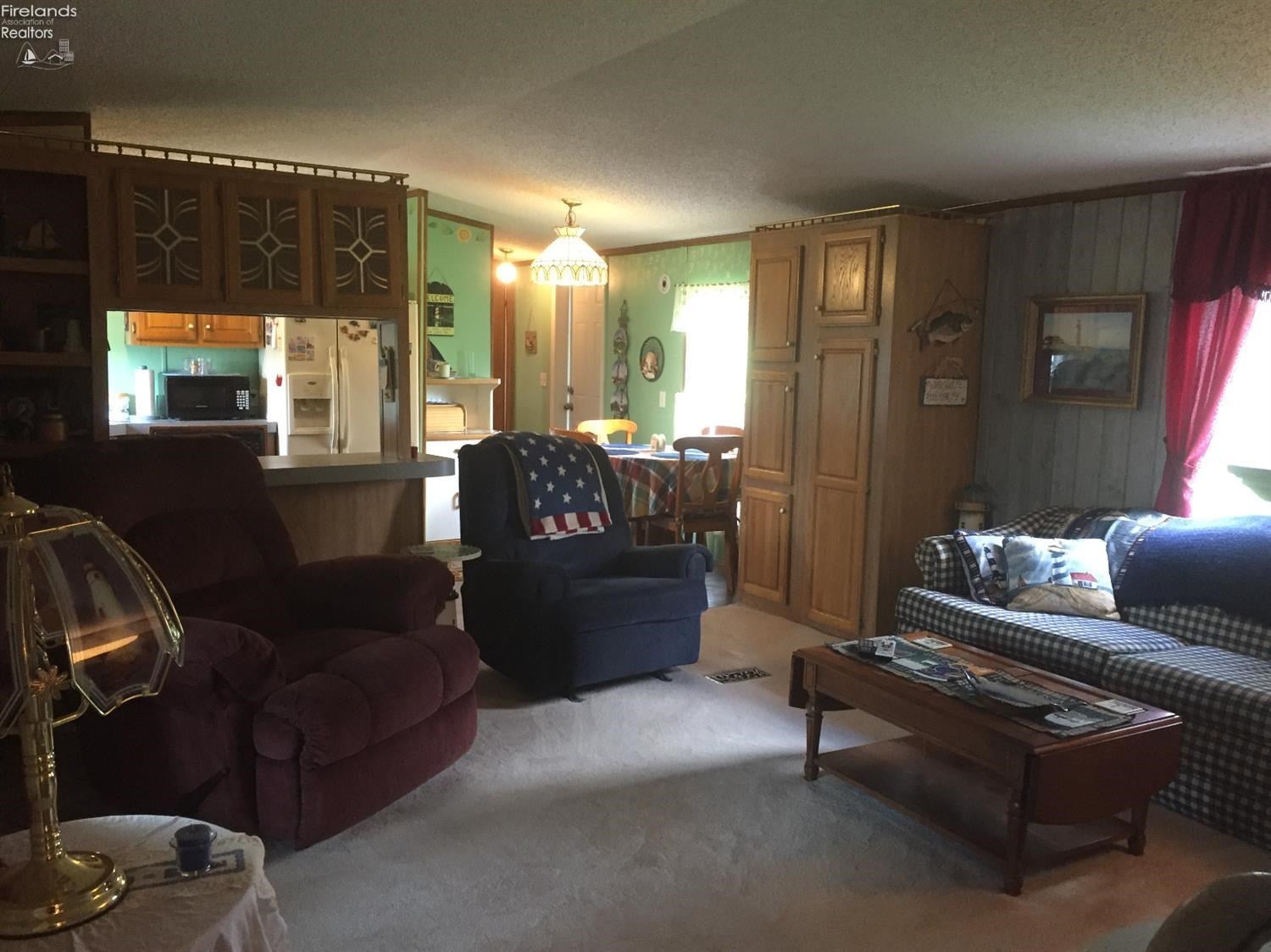 3389 West Harbor Road Port Clinton, OH 43452 - Photo 7 of 10 Gallery Image 7