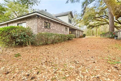 $550,000 | 69170 4th Avenue, Covington, LA 70433