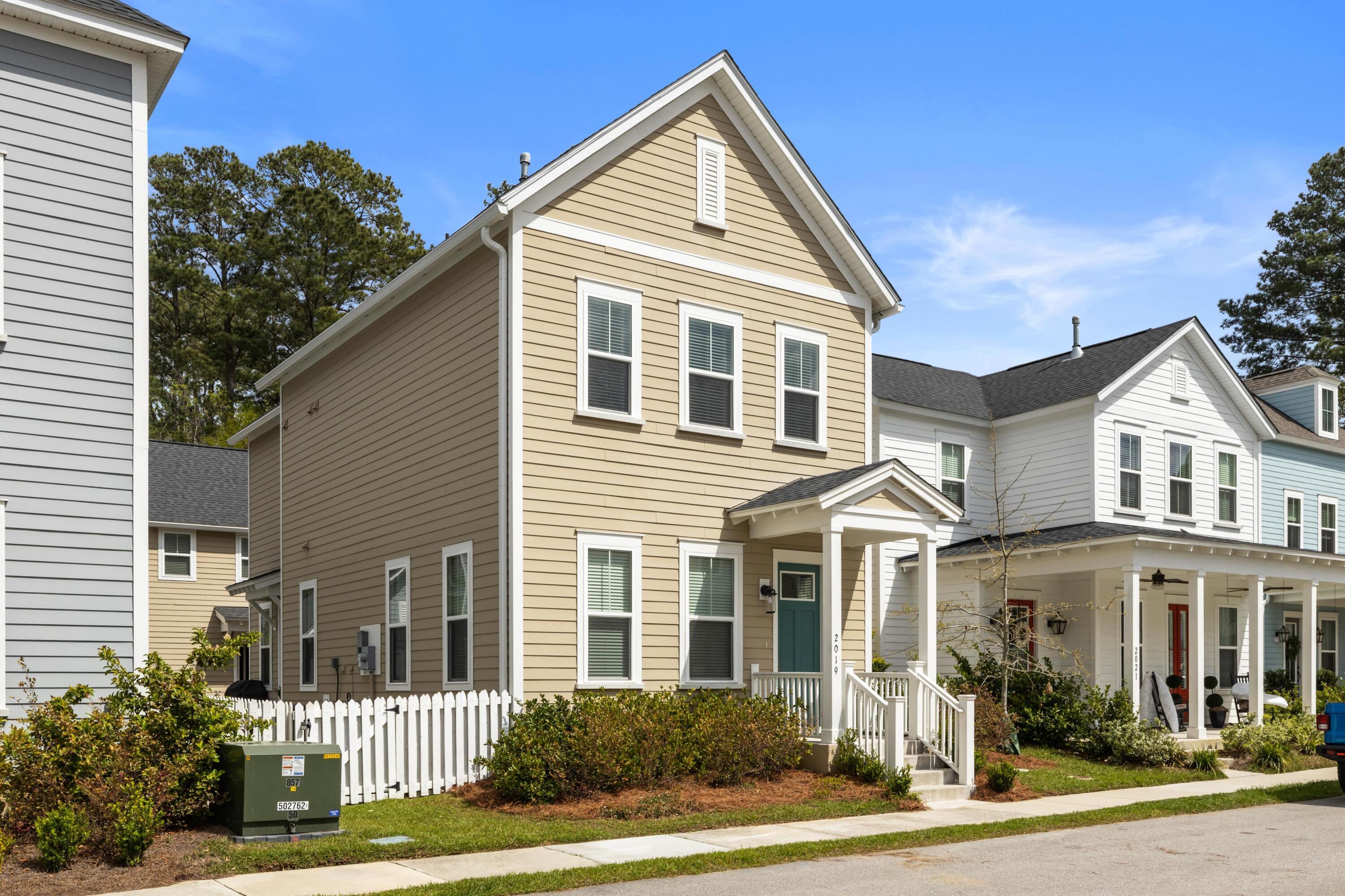 2019 Codorus Lane Hanahan, SC 29410 - Photo 2 of 35 front of home