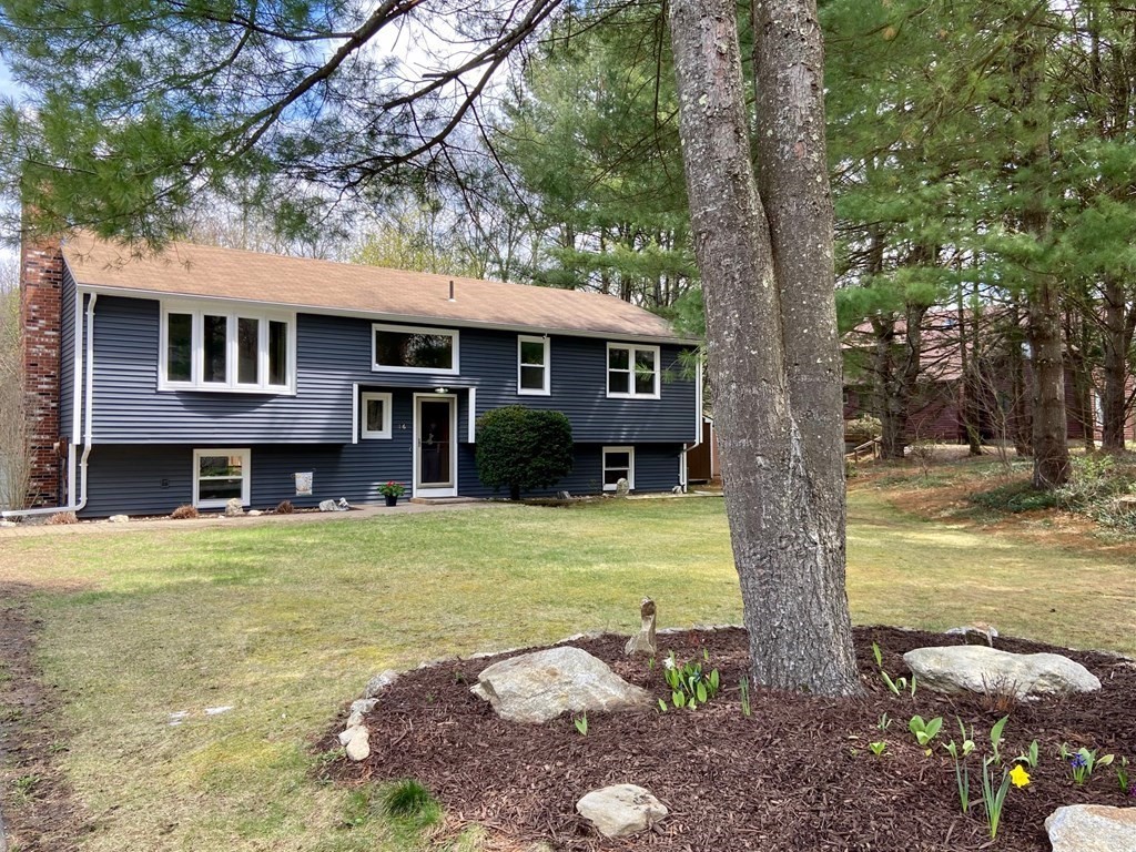 16 Hitching Post Road Amherst, MA 01002 - Photo 1 of 41 Gallery Image 1