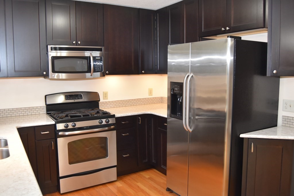 16 Hitching Post Road Amherst, MA 01002 - Photo 13 of 41 Gallery Image 13