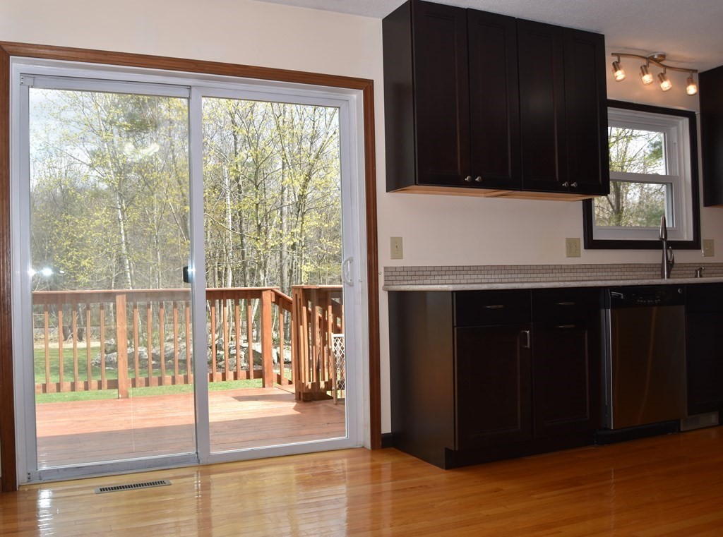 16 Hitching Post Road Amherst, MA 01002 - Photo 15 of 41 Gallery Image 15