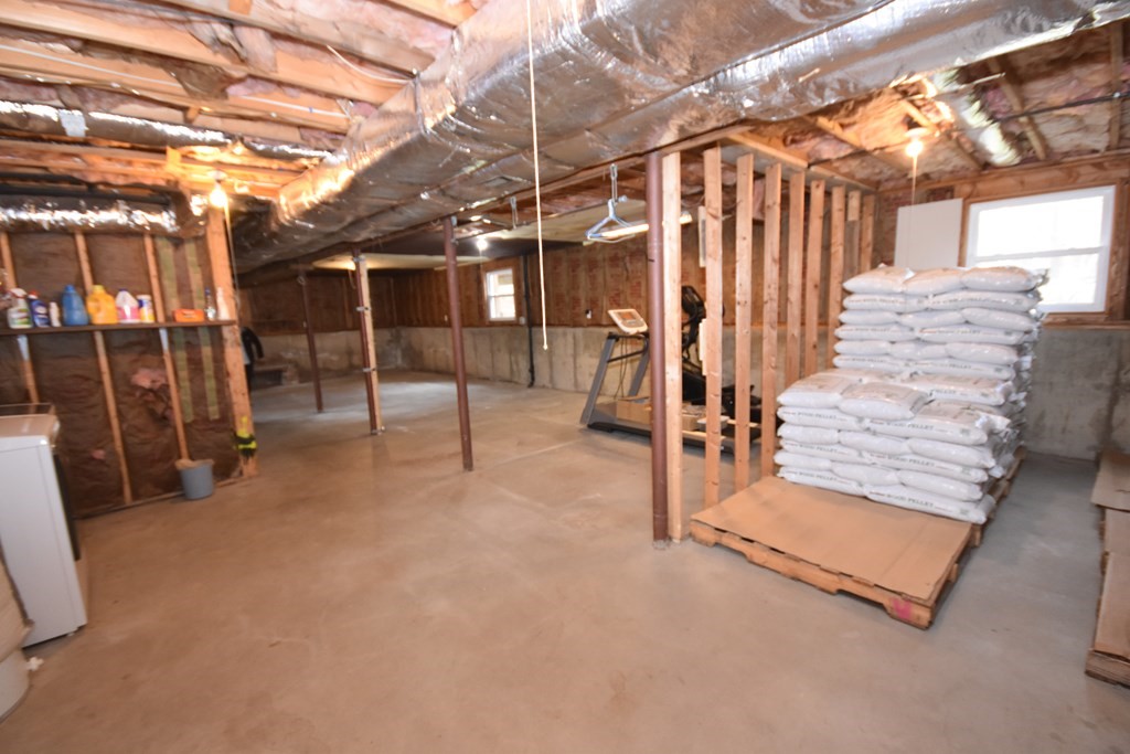 16 Hitching Post Road Amherst, MA 01002 - Photo 26 of 41 Gallery Image 26