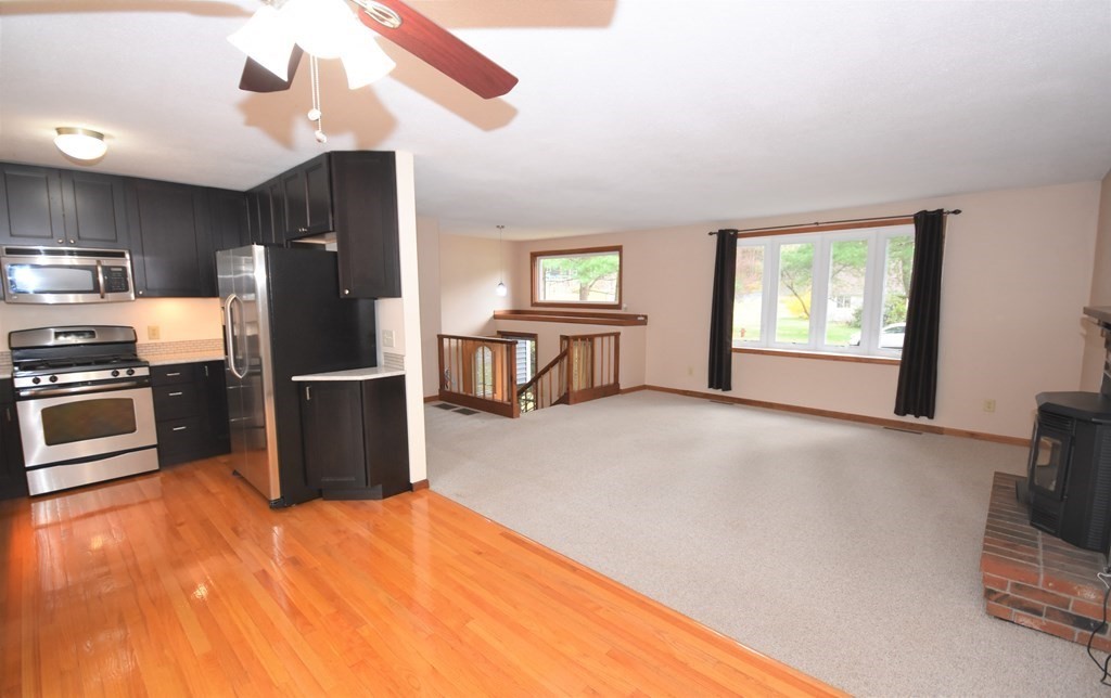 16 Hitching Post Road Amherst, MA 01002 - Photo 7 of 41 Gallery Image 7