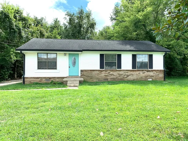 $1,295 | 208 State Line Road, Clarksville, TN 37042