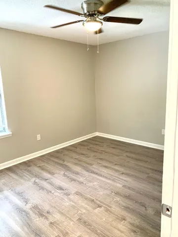 $1,295 | 208 State Line Road, Clarksville, TN 37042