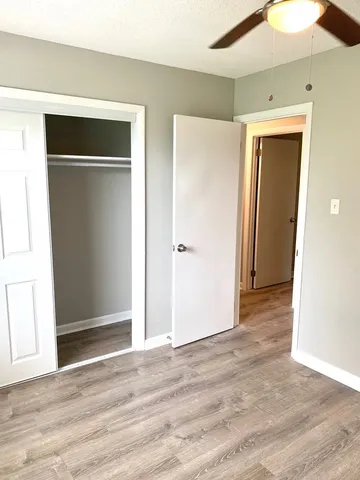 $1,295 | 208 State Line Road, Clarksville, TN 37042