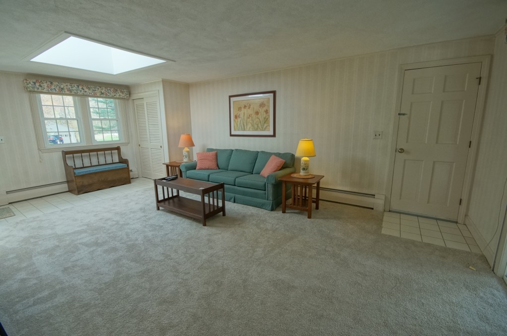 14 Evergreen Road Acton, MA 01720 - Photo 4 of 20 Gallery Image 4