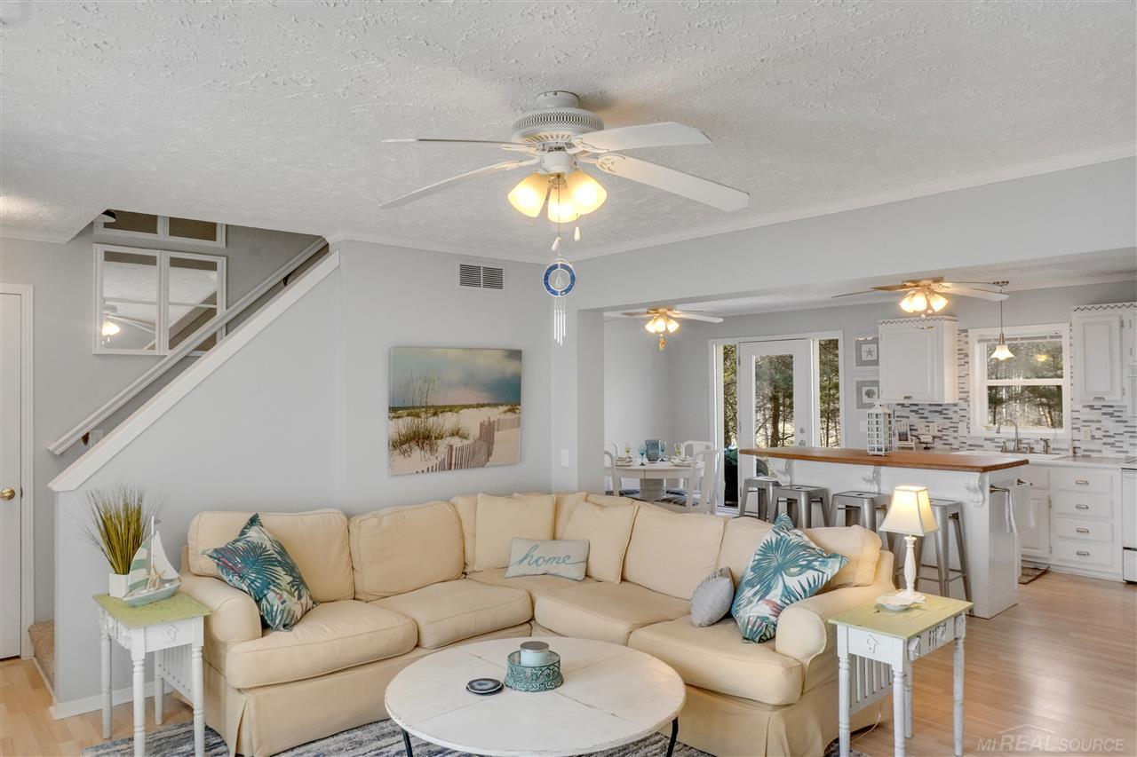 7550 Lakeshore Road Palms, MI 48465 - Photo 11 of 44
