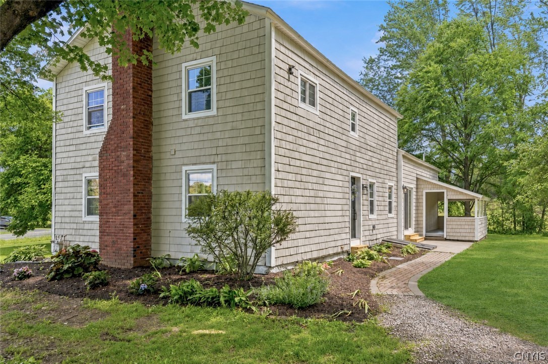 4375 Young Road Onondaga, NY 13215 - Photo 5 of 47