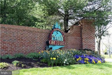 2463 Warm Spring Way Odenton, MD 21113 - Photo 15 of 28 Community