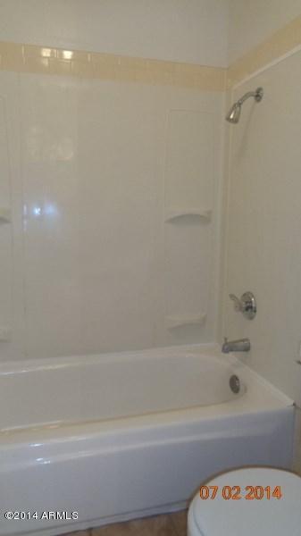 5525 East Thomas Road, Unit R4 Phoenix, AZ 85018 - Photo 11 of 14 2014-07-02 16
