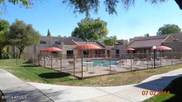 5525 East Thomas Road, Unit R4 Phoenix, AZ 85018 - Photo 3 of 14 2014-07-02 16