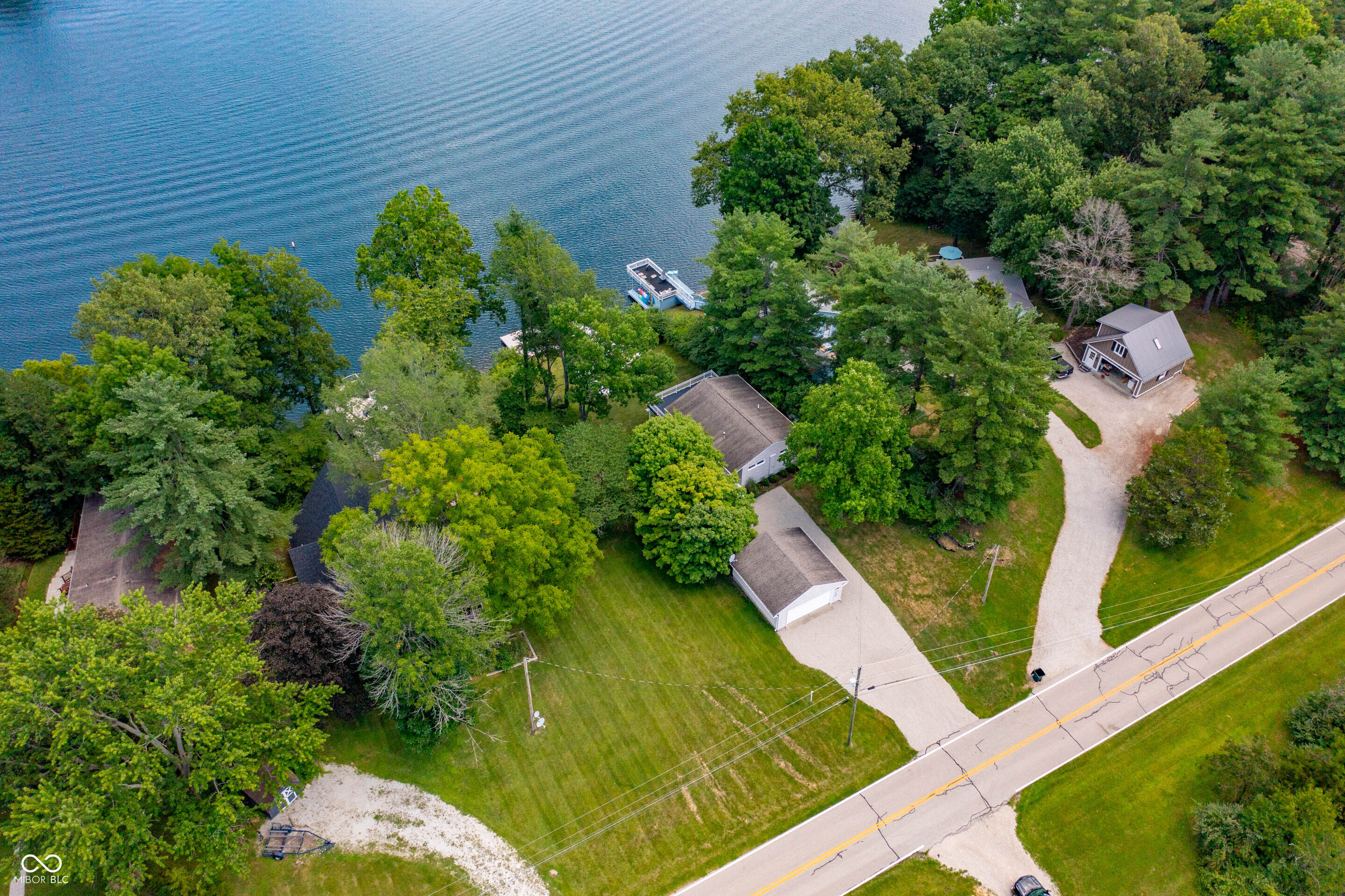 7289 Center Lake Road Nineveh, IN 46164 - Photo 5 of 31