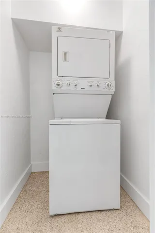 a close up view of washer and dryer