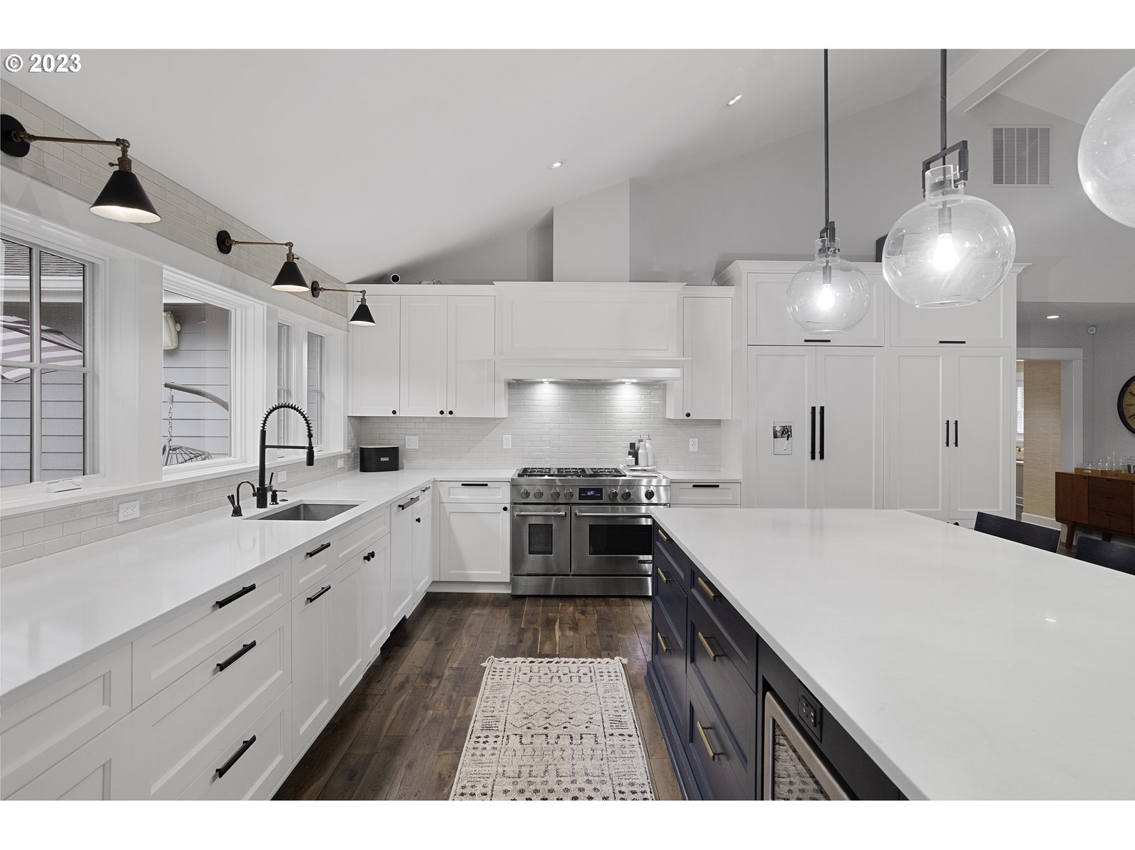 7975 Southwest Westgate Way Portland, OR 97225 - Photo 10 of 44 Kitchen