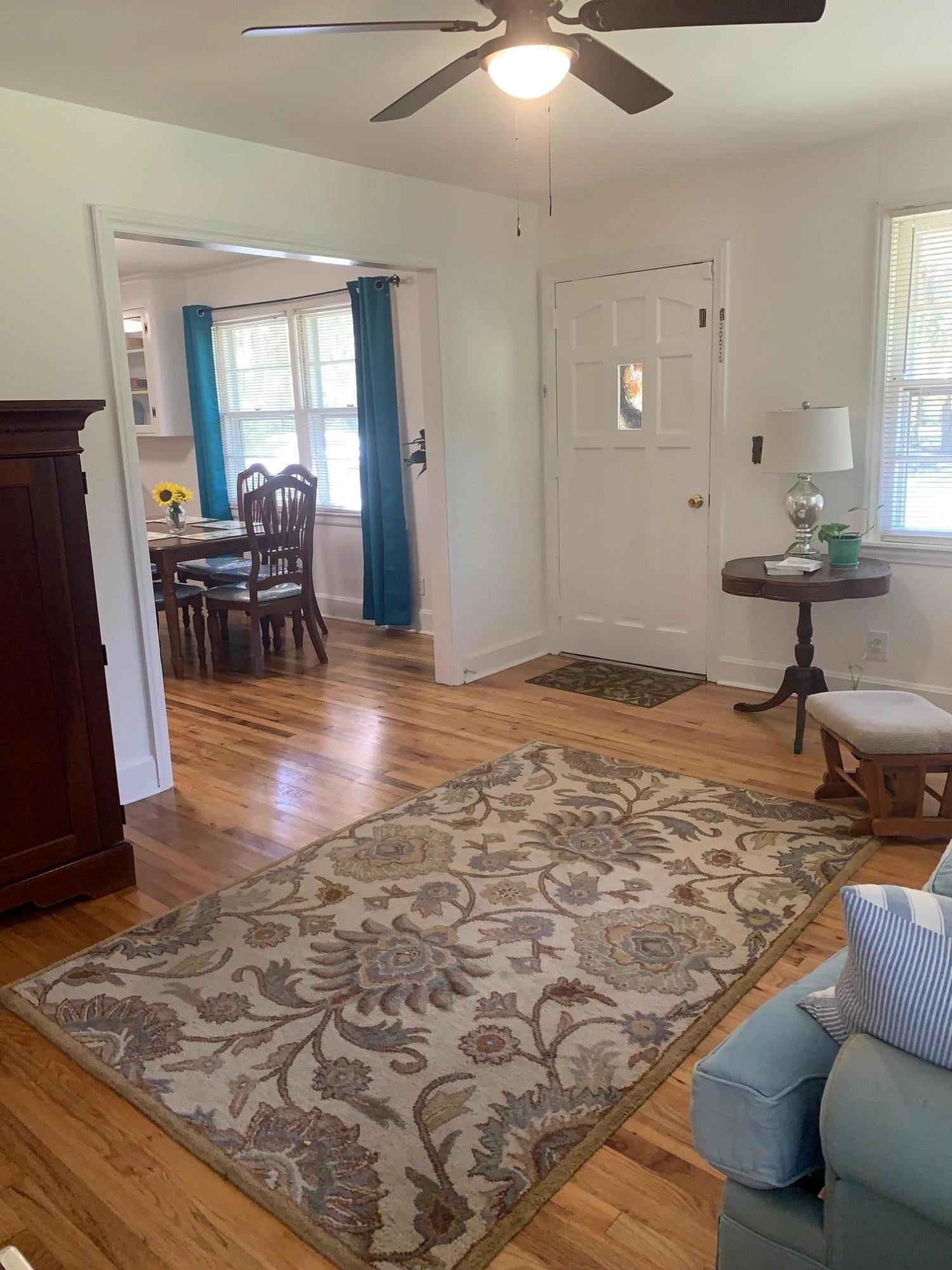 152 County Rd S-45-139 Kingstree, SC 29556 - Photo 6 of 17 Living Room