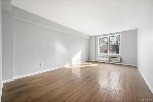$2,200 | 6535 Broadway, Unit 4J | North Riverdale