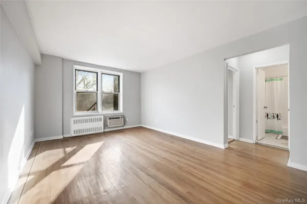 $2,200 | 6535 Broadway, Unit 4J | North Riverdale