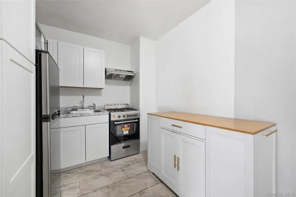 $2,200 | 6535 Broadway, Unit 4J | North Riverdale