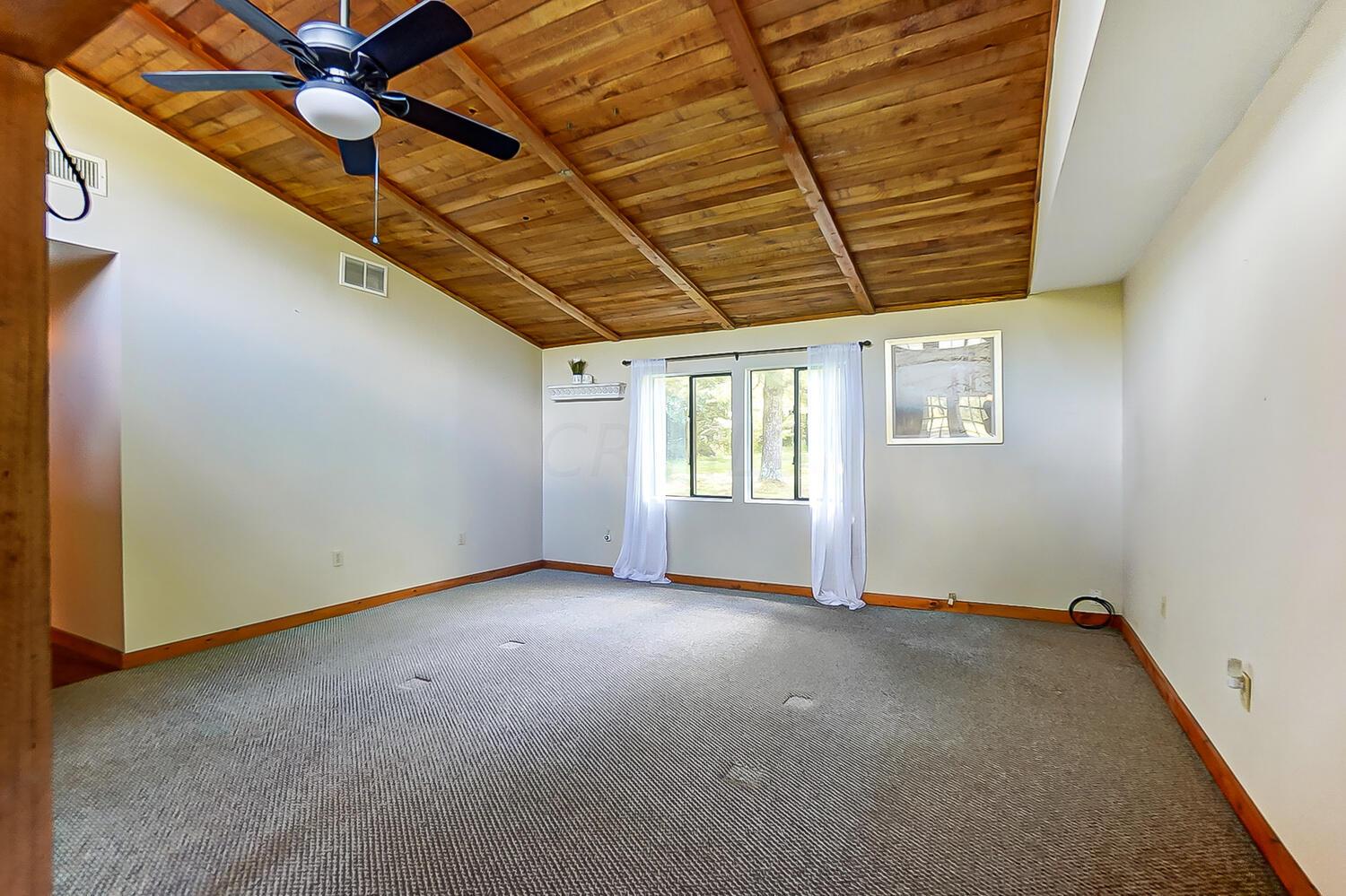 18891 Wagner Road Laurelville, OH 43135 - Photo 10 of 62 50041541-010_web