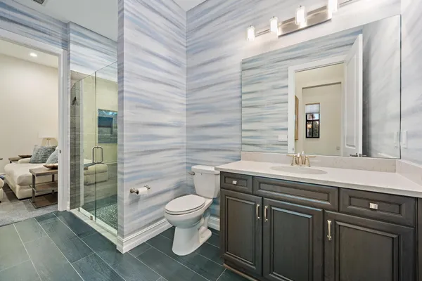 a view of walk in closet