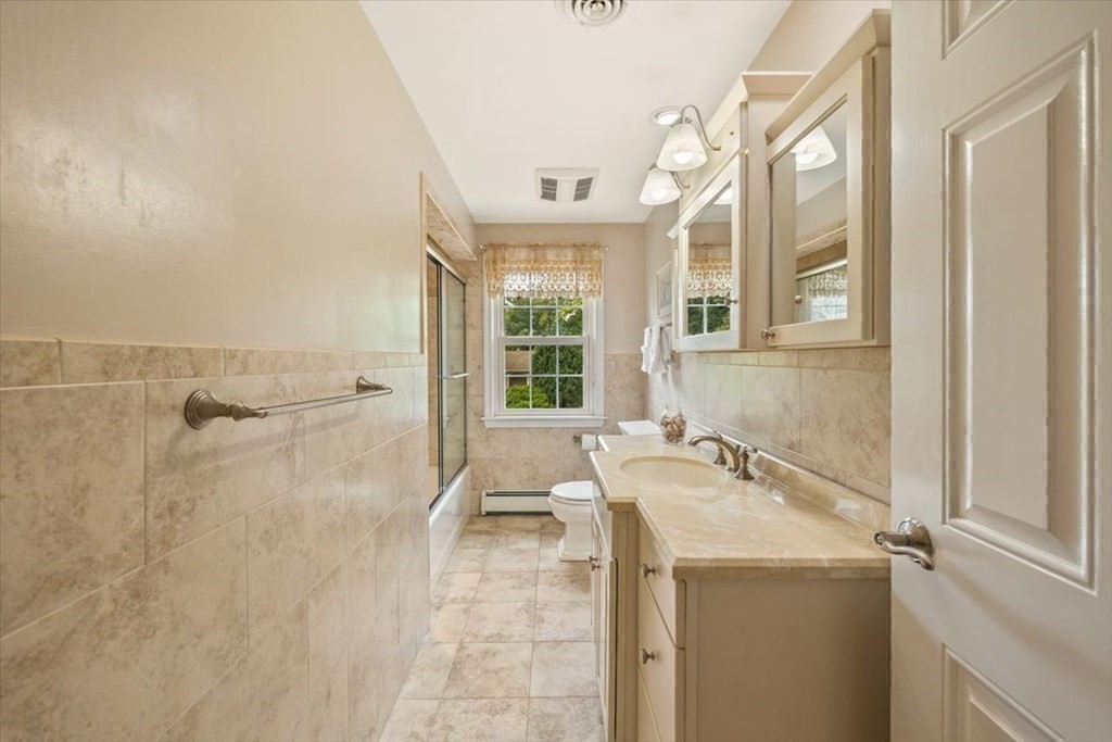 38 Lawndale Road Stoneham, MA 02180 - Photo 30 of 42 Gallery Image 30