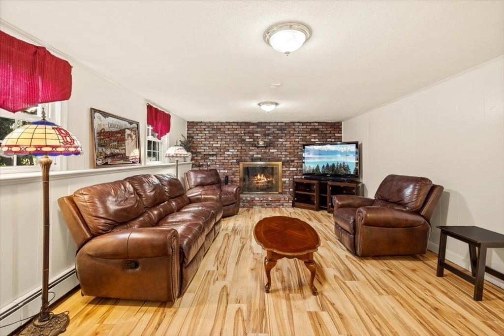38 Lawndale Road Stoneham, MA 02180 - Photo 34 of 42 Gallery Image 34