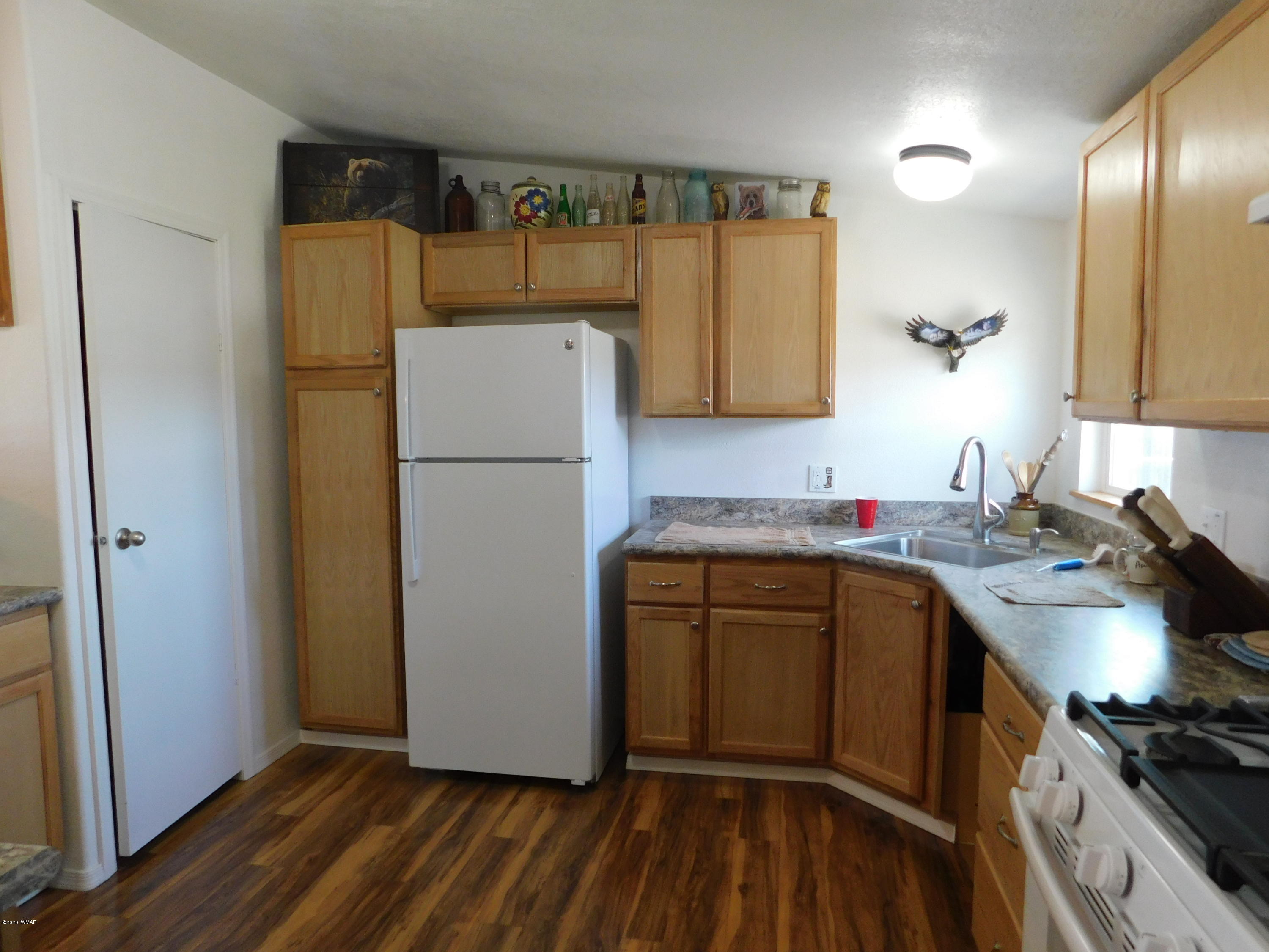 1929 Crystal Lane Springerville, AZ 85938 - Photo 12 of 30