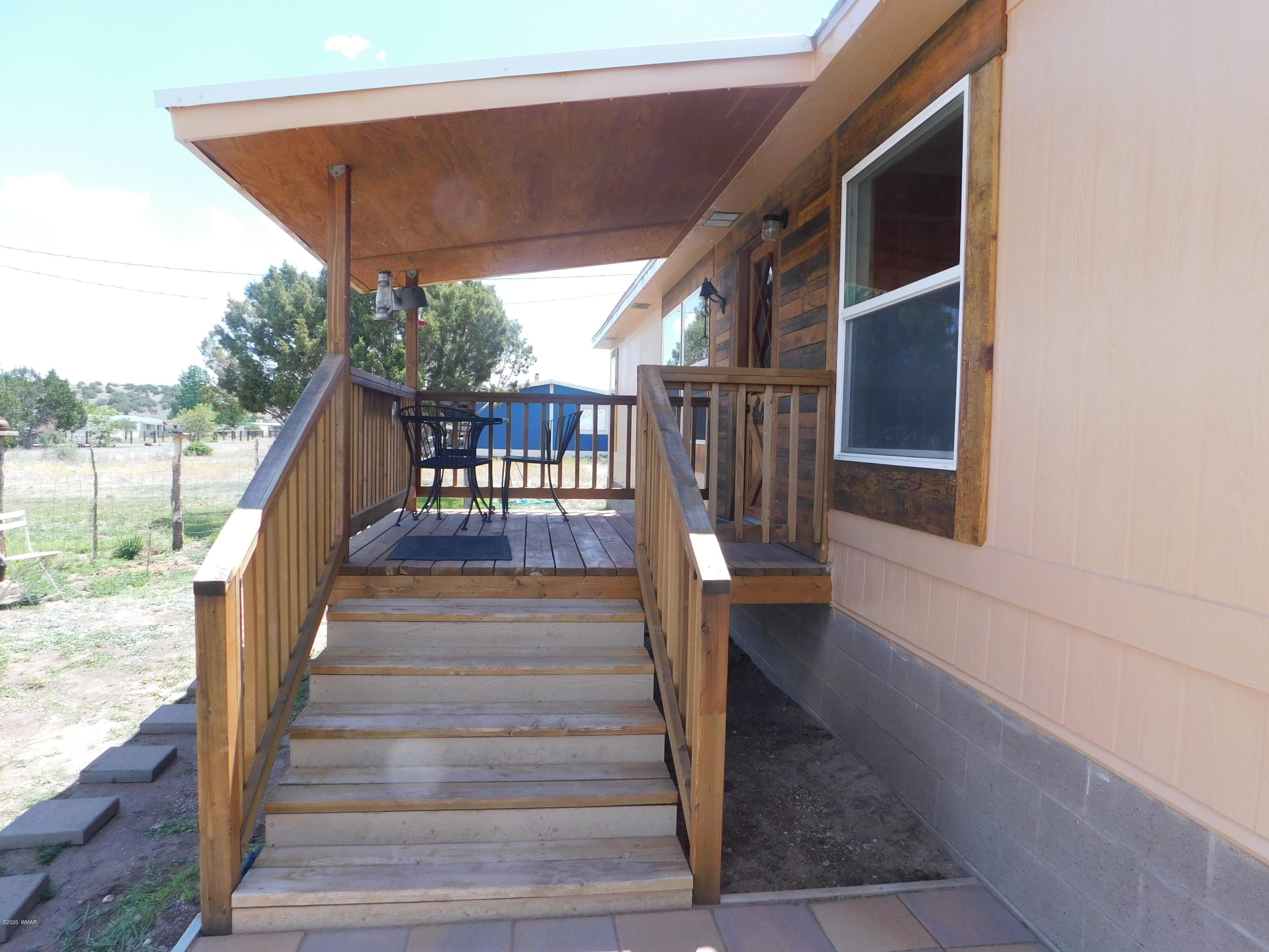 1929 Crystal Lane Springerville, AZ 85938 - Photo 3 of 30