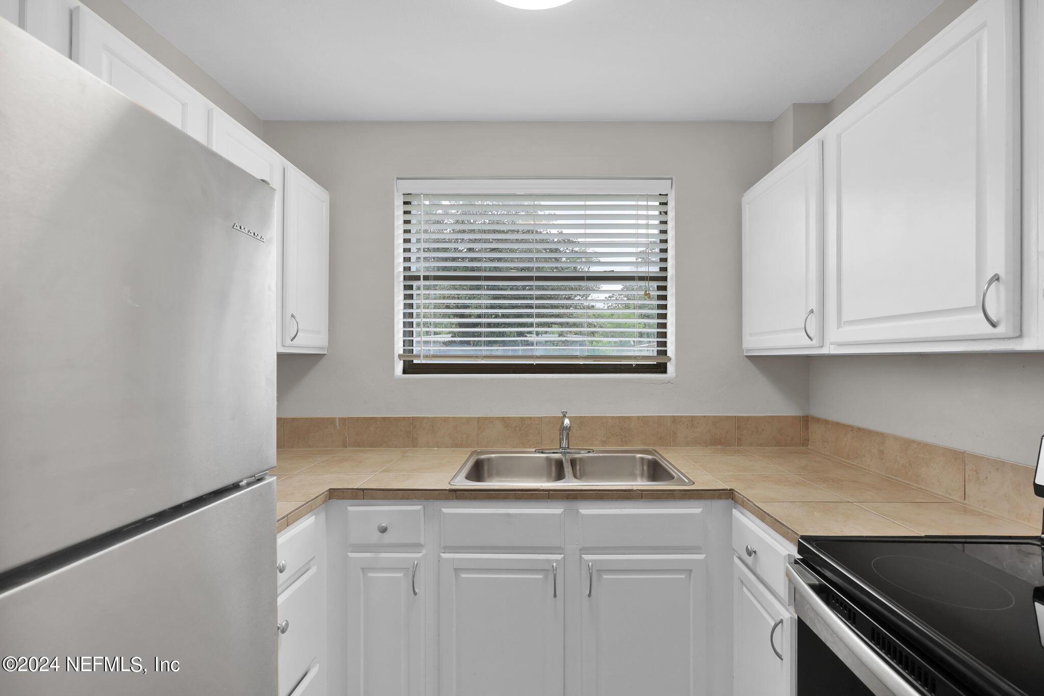 1056 Gunka Road Jacksonville, FL 32216 - Photo 18 of 34 17-web-or-mls-1056 Gunka Rd_017