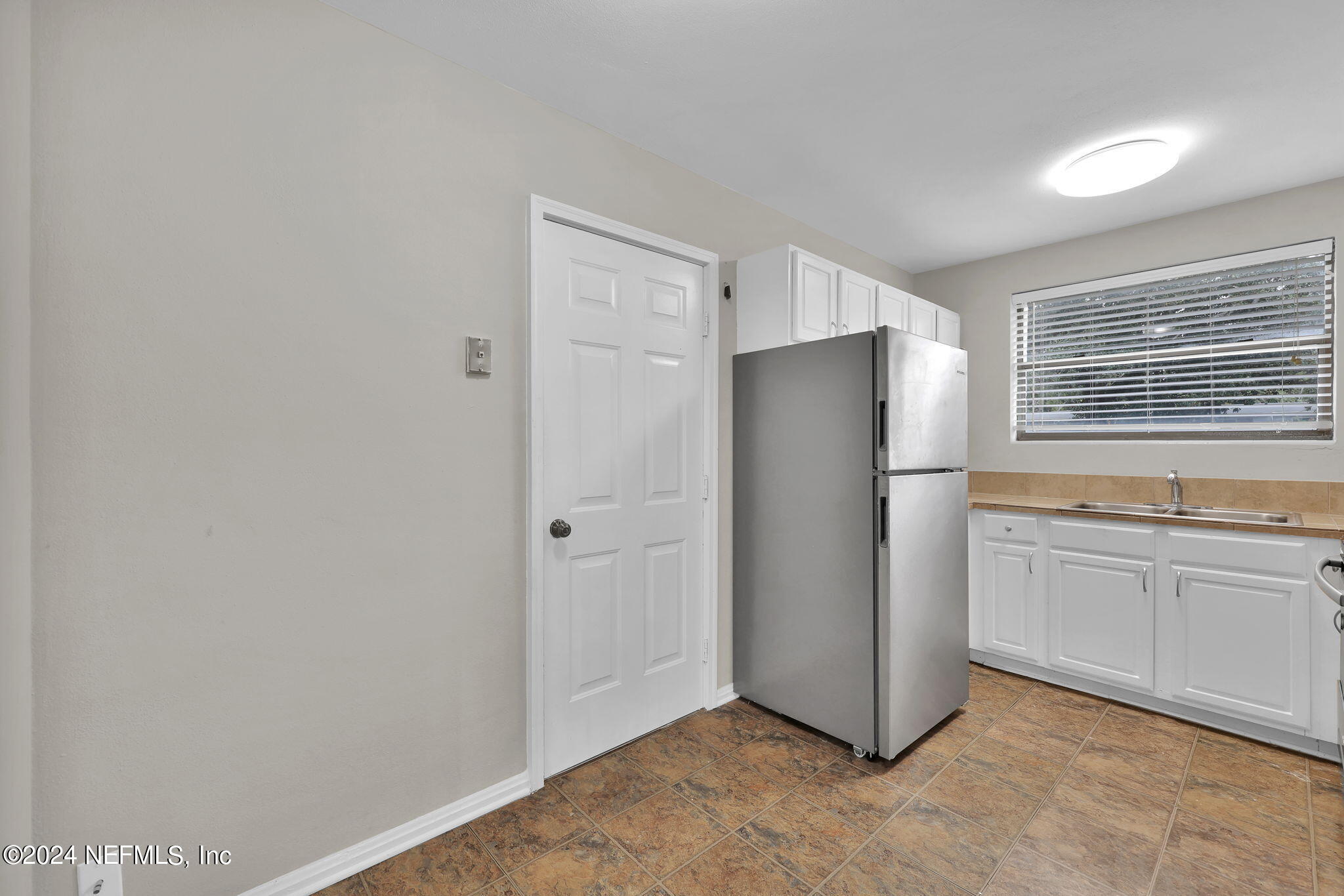 1056 Gunka Road Jacksonville, FL 32216 - Photo 19 of 34 18-web-or-mls-1056 Gunka Rd_018