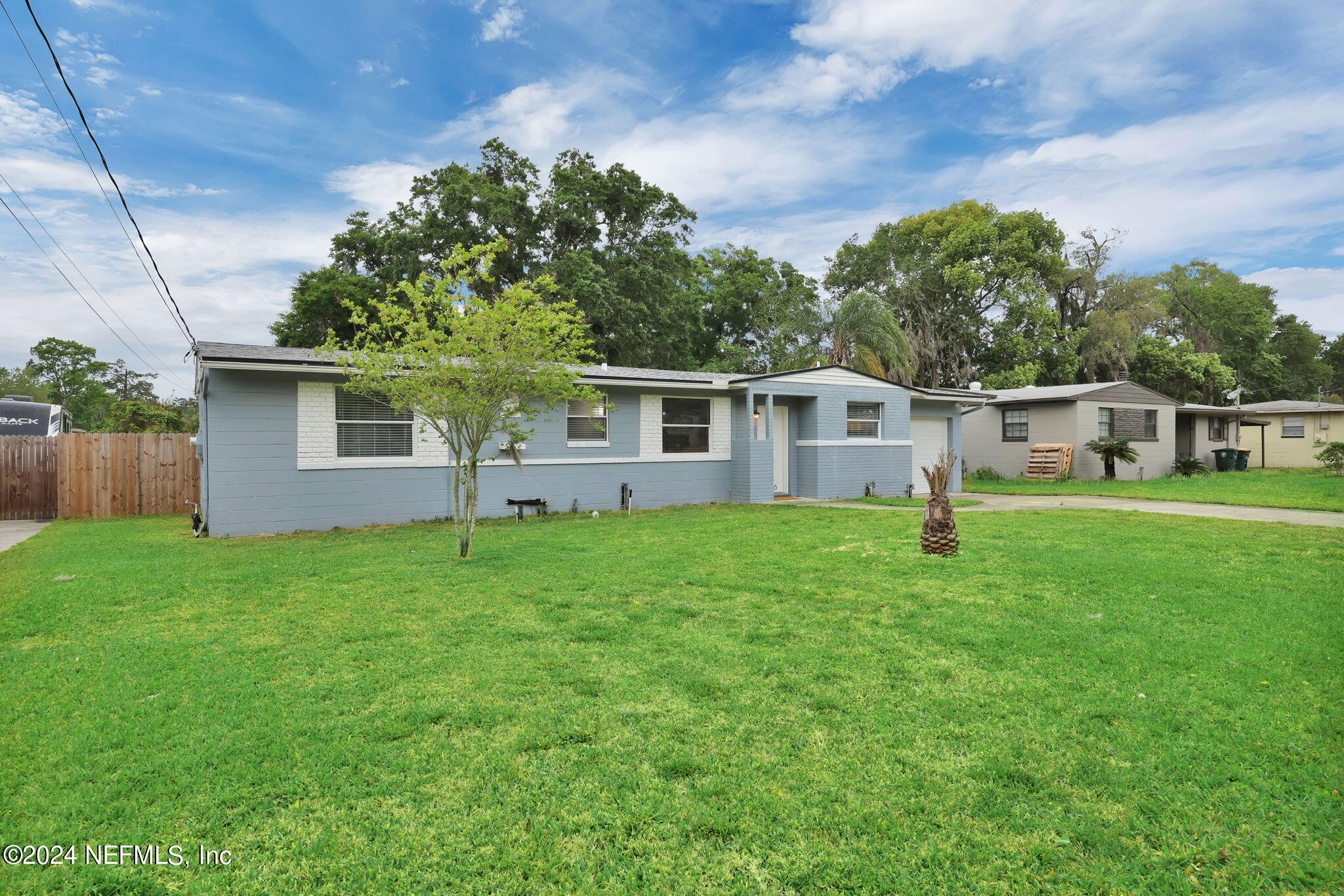 1056 Gunka Road Jacksonville, FL 32216 - Photo 3 of 34 2-web-or-mls-1056 Gunka Rd_002