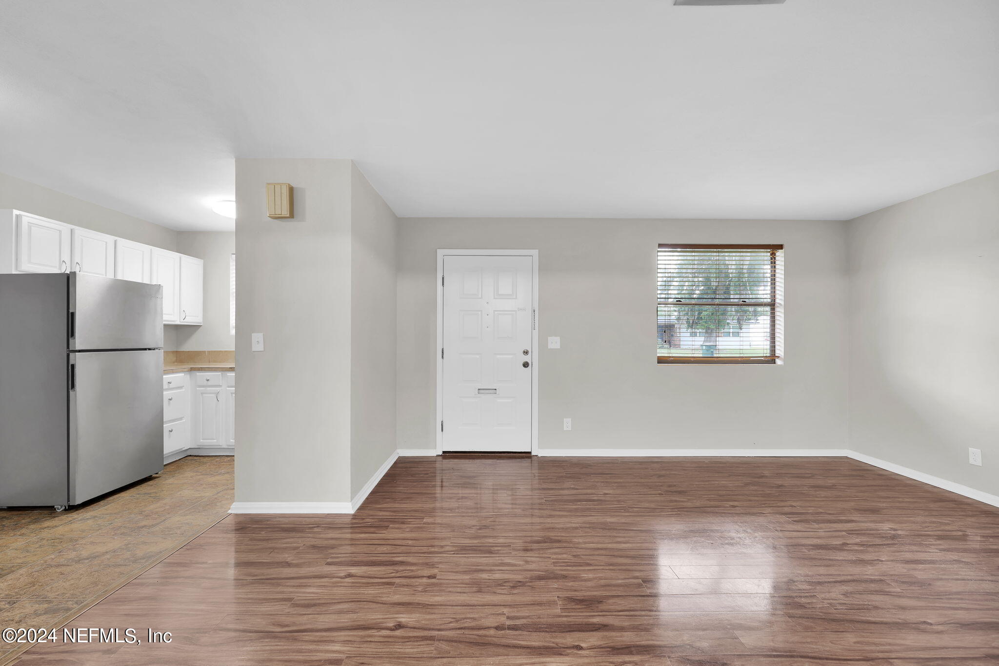 1056 Gunka Road Jacksonville, FL 32216 - Photo 7 of 34 6-web-or-mls-1056 Gunka Rd_006