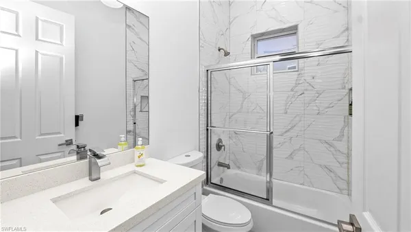$665,000 | 569 Desoto Boulevard South, Naples, FL 34117