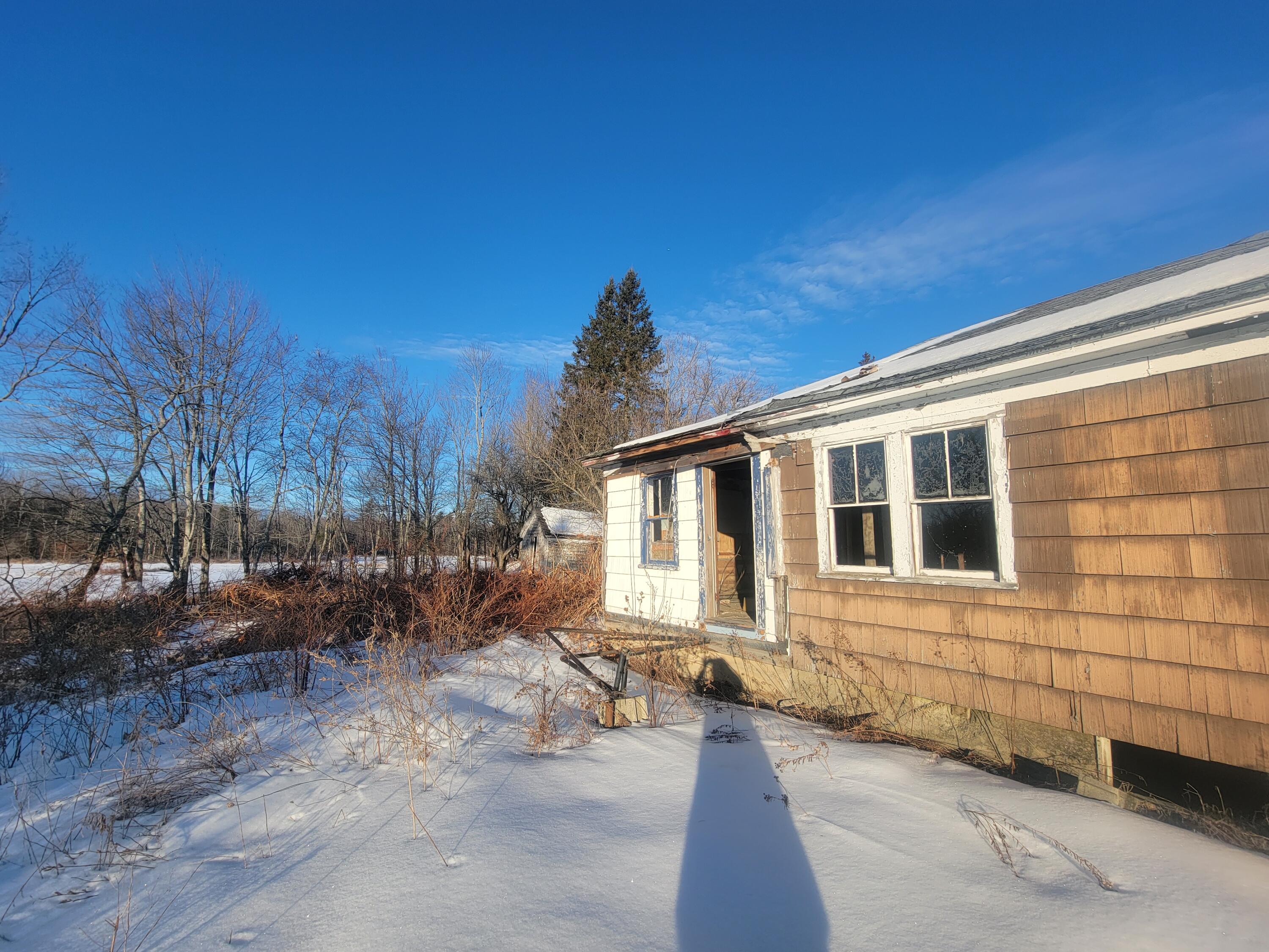 501 Main Road Charleston, ME 04422 - Photo 15 of 19 20240208_080339