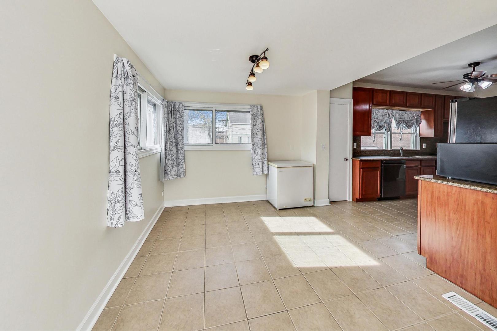 59 East Quincy Street Riverside, IL 60546 - Photo 20 of 45