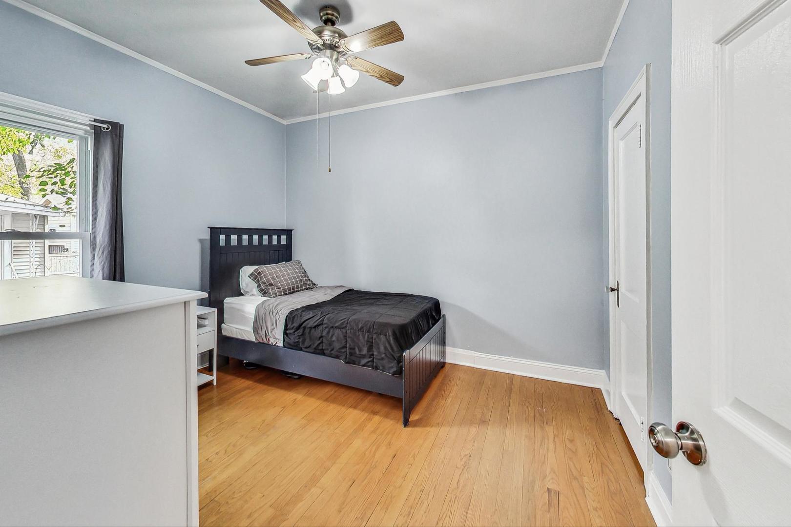 59 East Quincy Street Riverside, IL 60546 - Photo 26 of 45