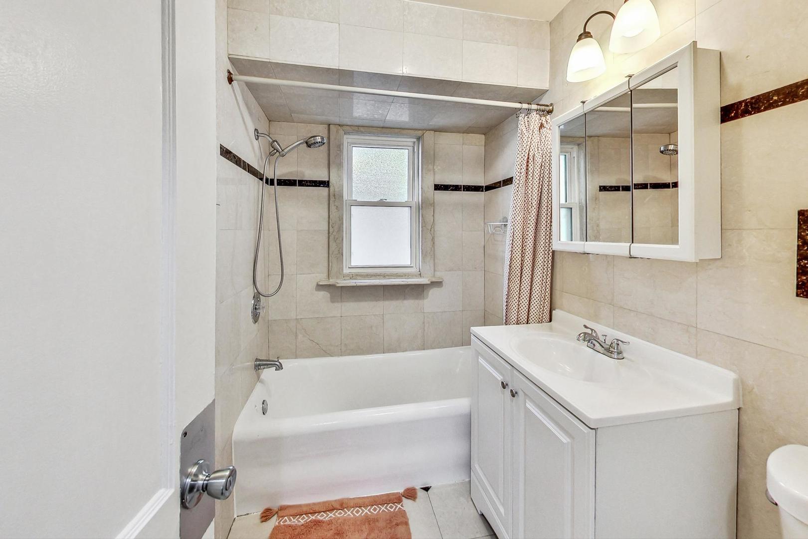 59 East Quincy Street Riverside, IL 60546 - Photo 28 of 45