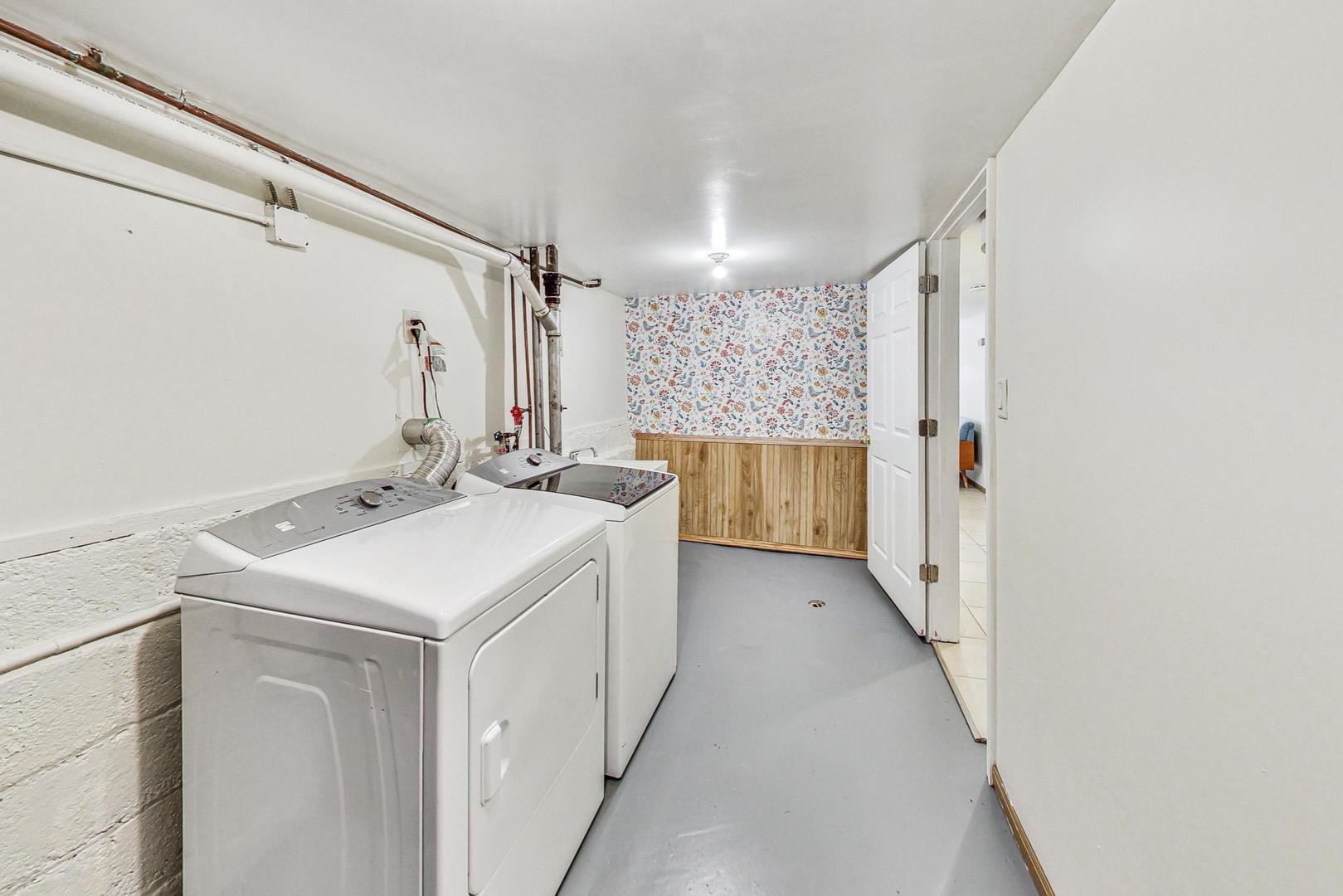 59 East Quincy Street Riverside, IL 60546 - Photo 35 of 45